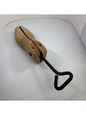 Vintage Wooden SHOE STRETCHER Adjustable Expandable With Screw